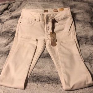 Studio 5 skinny jeans